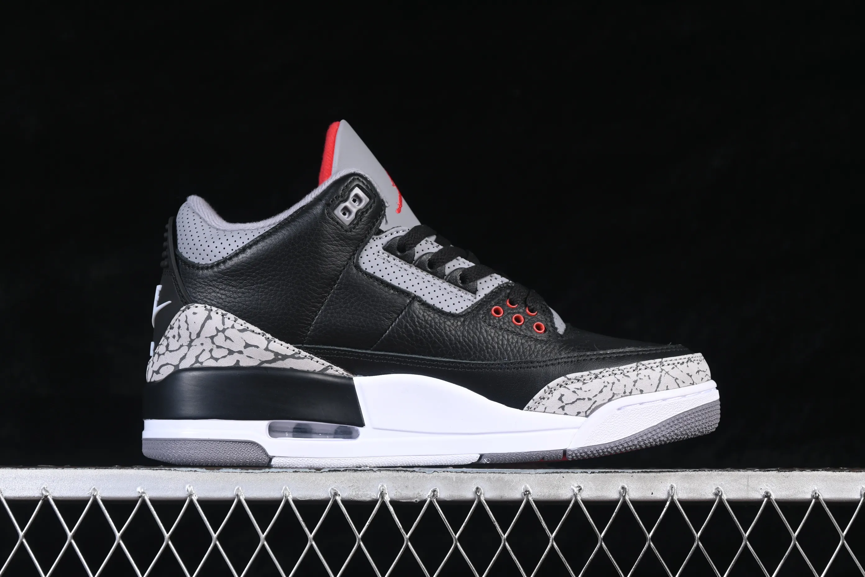 All categories Air Jordan Jordan series basketball shoes Air Jordan 3 TG version Air Jordan 3 "Black Cement" AJ3 Jordan 3 first year black cement DN3707-010